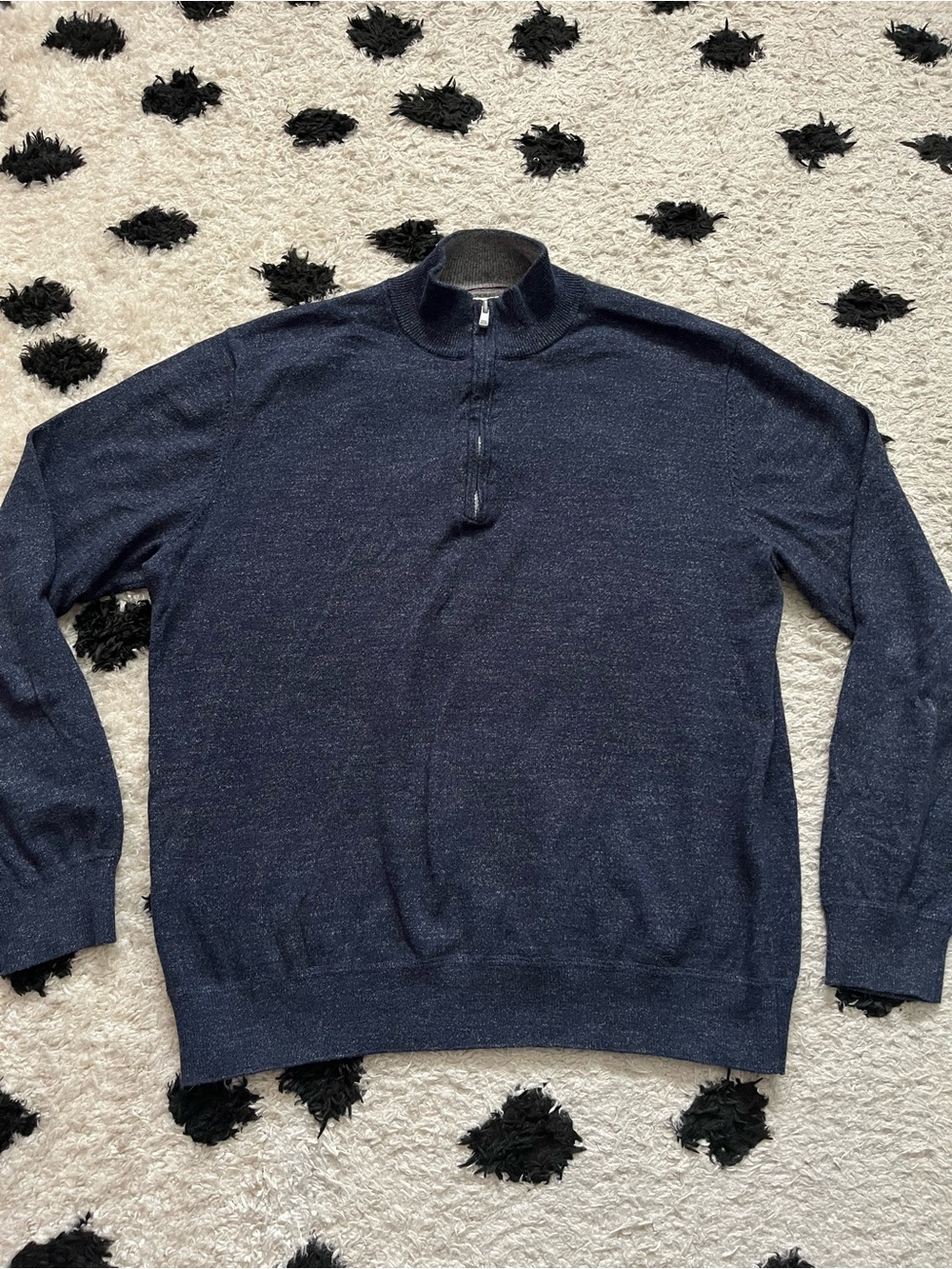 Faherty size large Navy blue Men's quarter Zip Sweater
